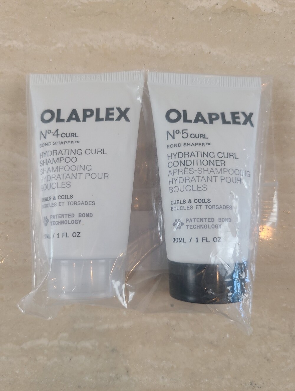 OLAPLEX NO.4 NO.5 SHAMPOO CONDITIONER TRAVEL SET
